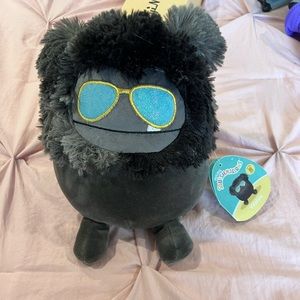 NWT Squishmallow 8” Wallis (ultra rare)